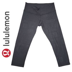 Lululemon Original Y2K Groove Crop Manifesto Print VGUC Size 6